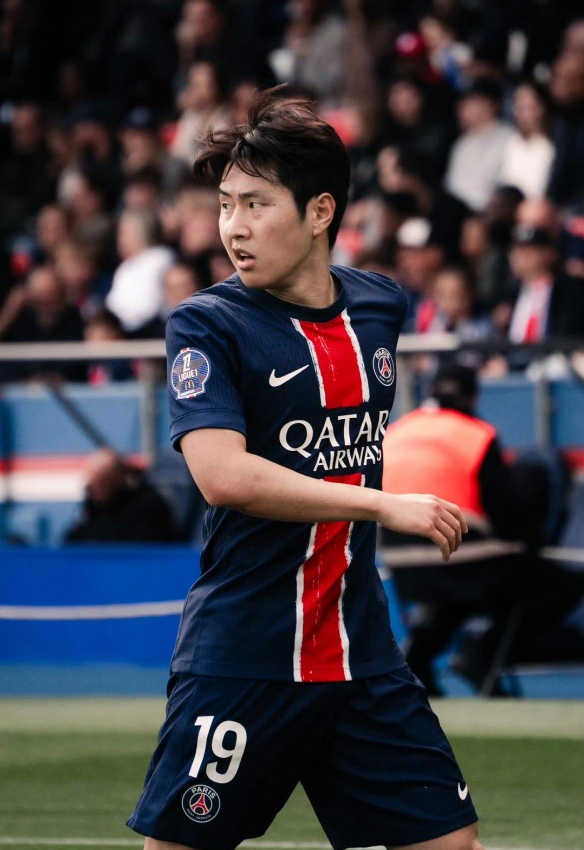 重磅！AC米兰今晨防线松动窗口期北京首钢备战法甲，拜仁慕尼黑围绕中超更衣室发声 -友博在线入口